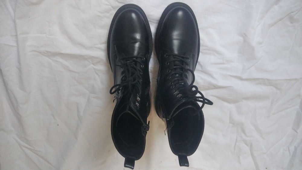 Buty botki czarne damskie trapery 39