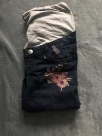 Nowe spodnie jeansowe rurki ciązowe  z kwiatkiem haftowanym xxs/xs