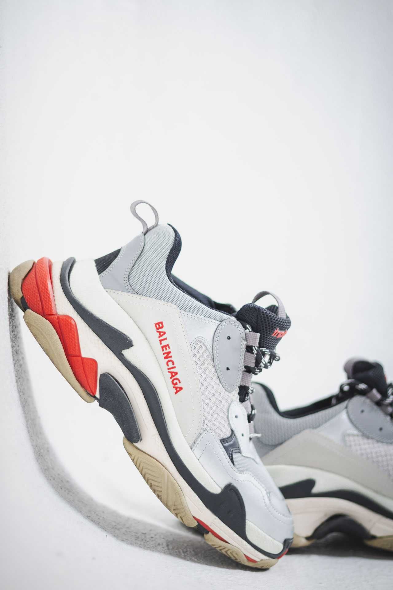 Balenciaga Triple S - Bem estimado - Tamanho 42