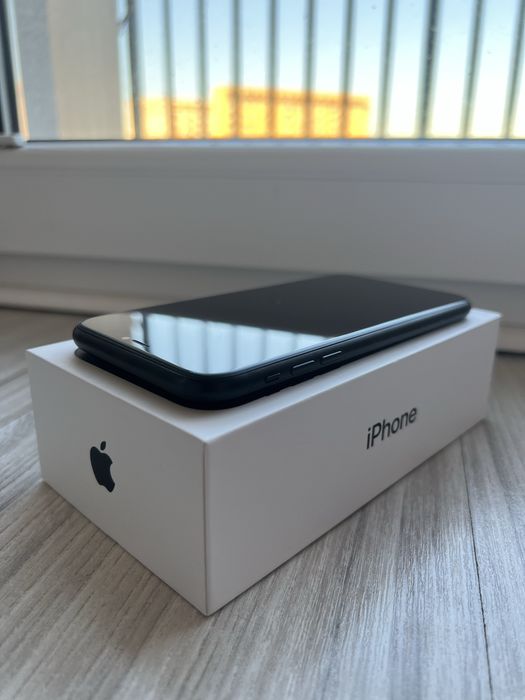 IPhone XR Black 128gb