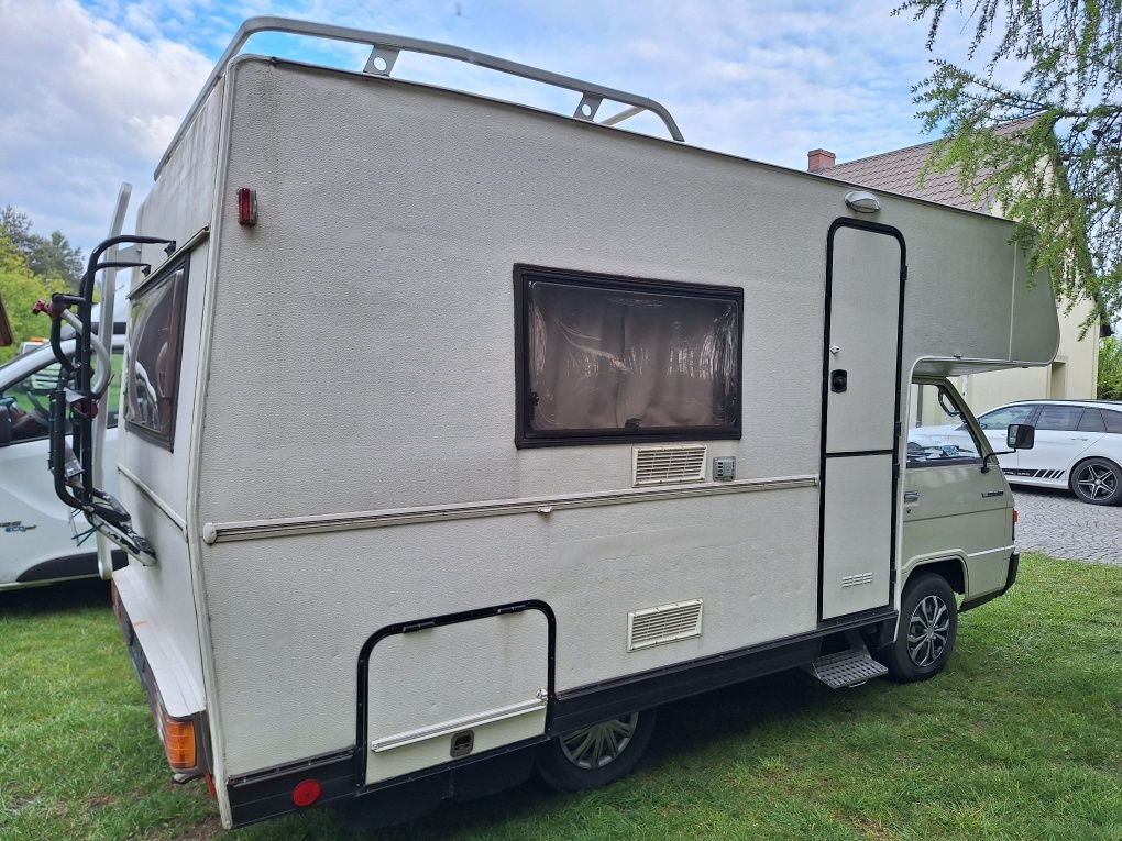 Mitsubishi L300 kamper Auto Kamping Stan bardzo dobry