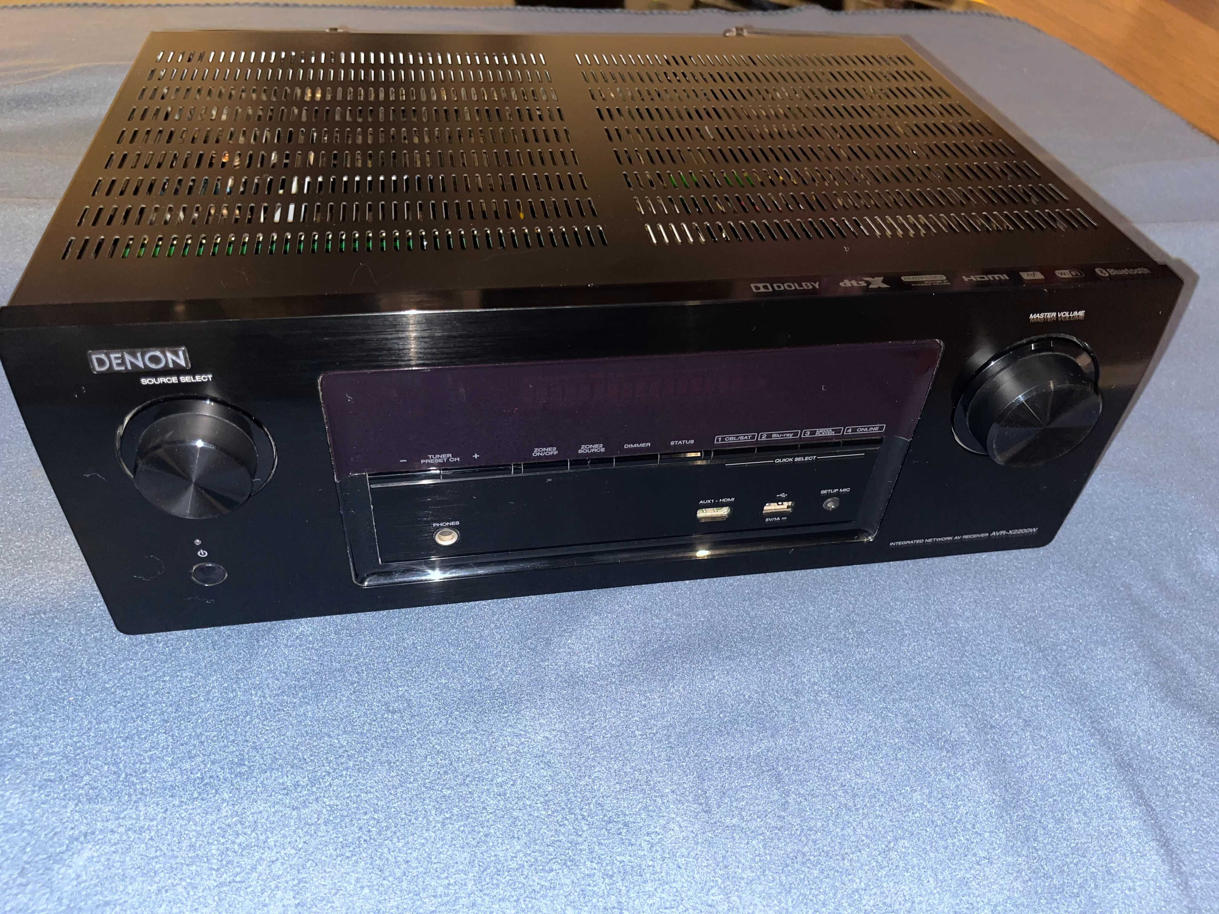 Amplituner Denon AVR-X2200W