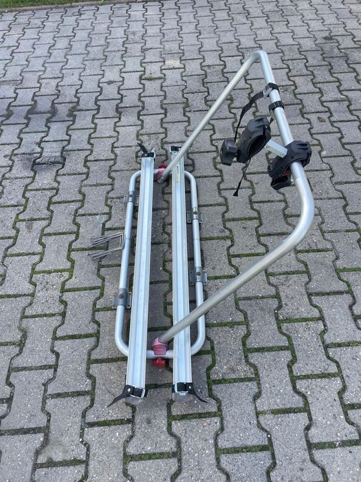 Bagażnik na dyszel do przyczepy kempingowej, uchwyt rowerowy