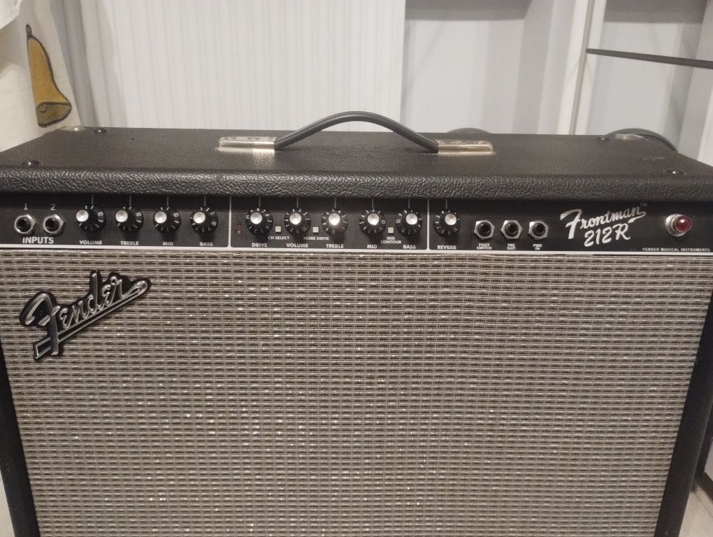 Sprzedam wzmacniacz gitarowy Fender frontman 212r 100w