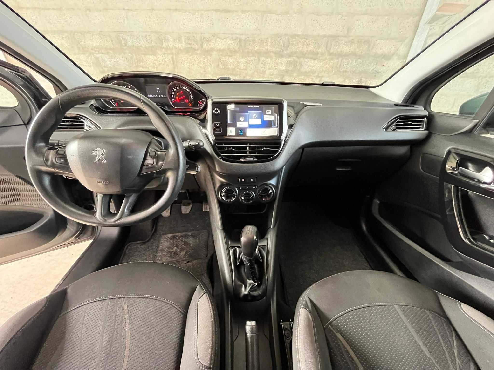 Peugeot 208 1.6 hdi (92 cv)