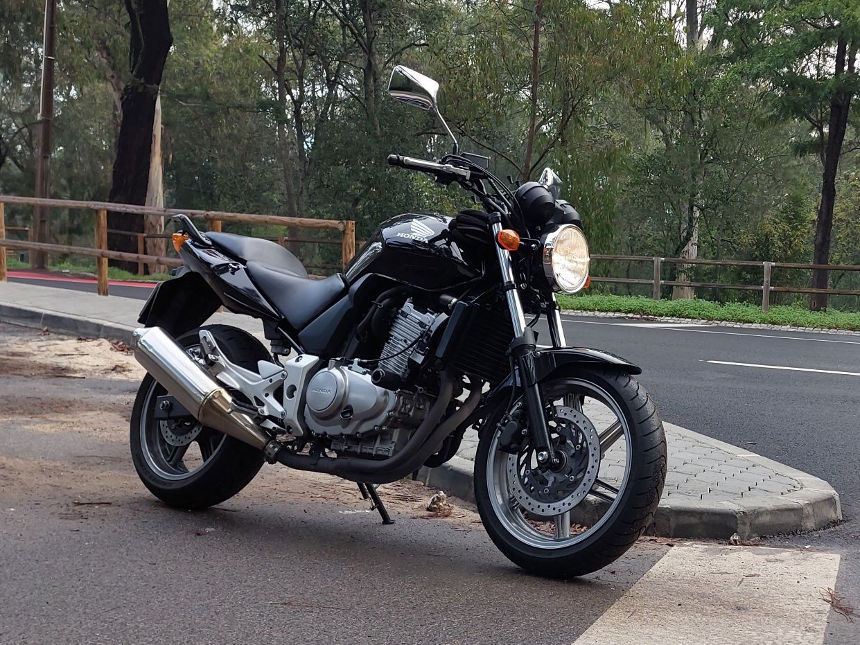 Vendo Honda CBF 500 PC39 / 42KW / 57CV de 01-2010