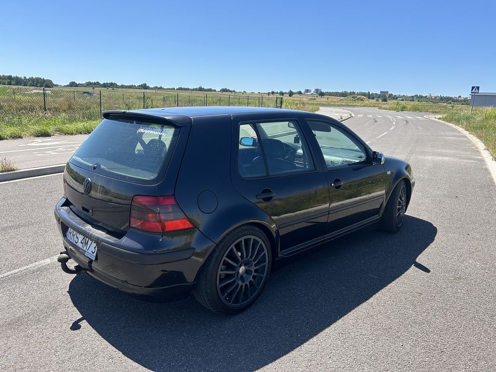 Golf 4 (sprawna klima ) 1.9 TDI
