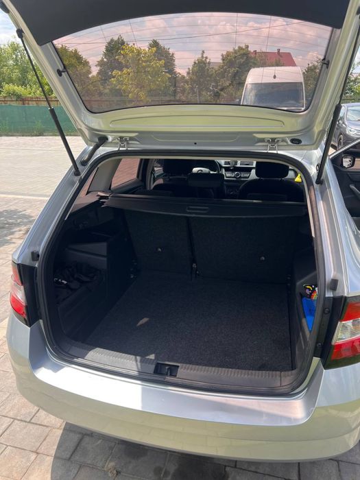 Оренда (прокат) автоШкода Фабія 2016р