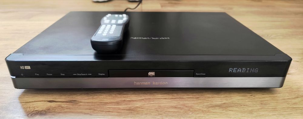 Harman Kardon HD 980 + pilot.