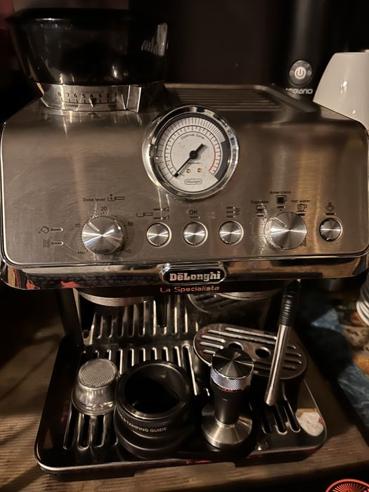 Máquina de Café Expresso Manual DELONGHI C/Nova e Garantia 3 Anos