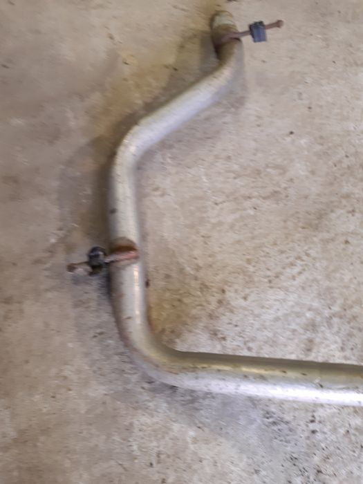 Tłumik środkowy ford mondeo mk4 HB 1.8 tdci rura