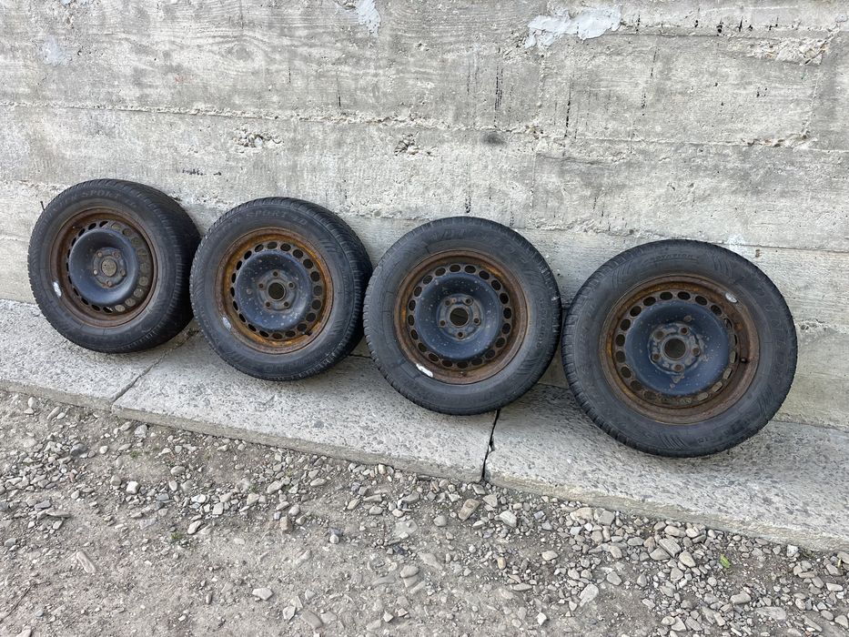 Диски шини Audi A4 B5 195/65 R15