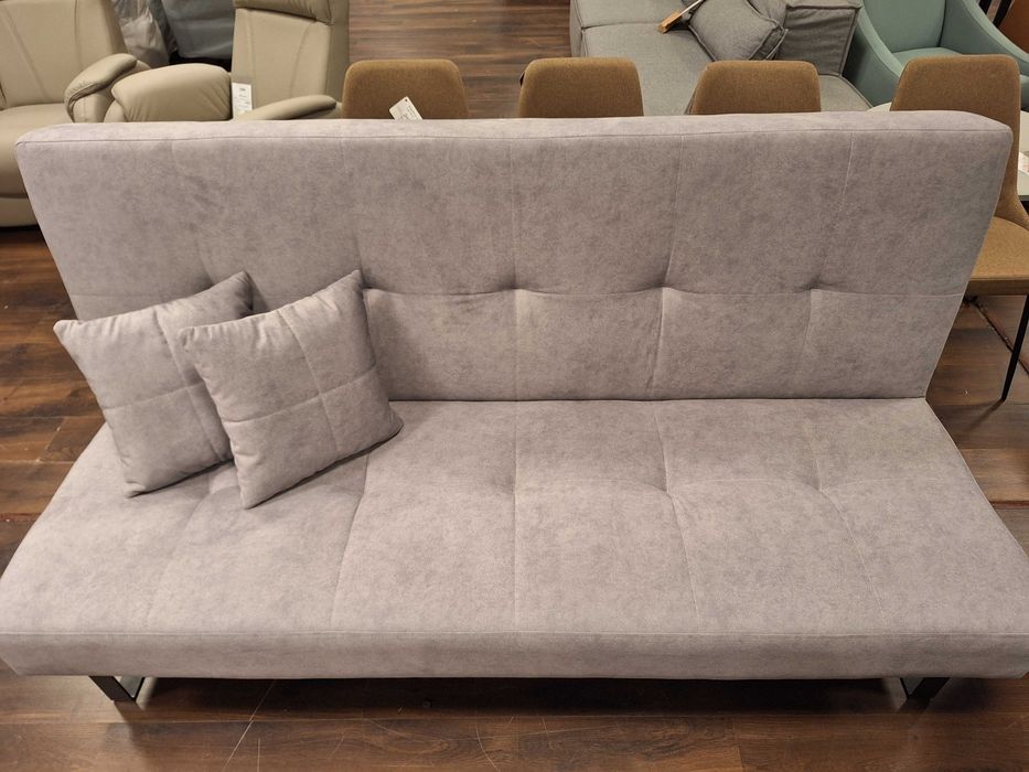 Wersalka Polaris - salon firmowy Vox -Domar. ul. Braniborska