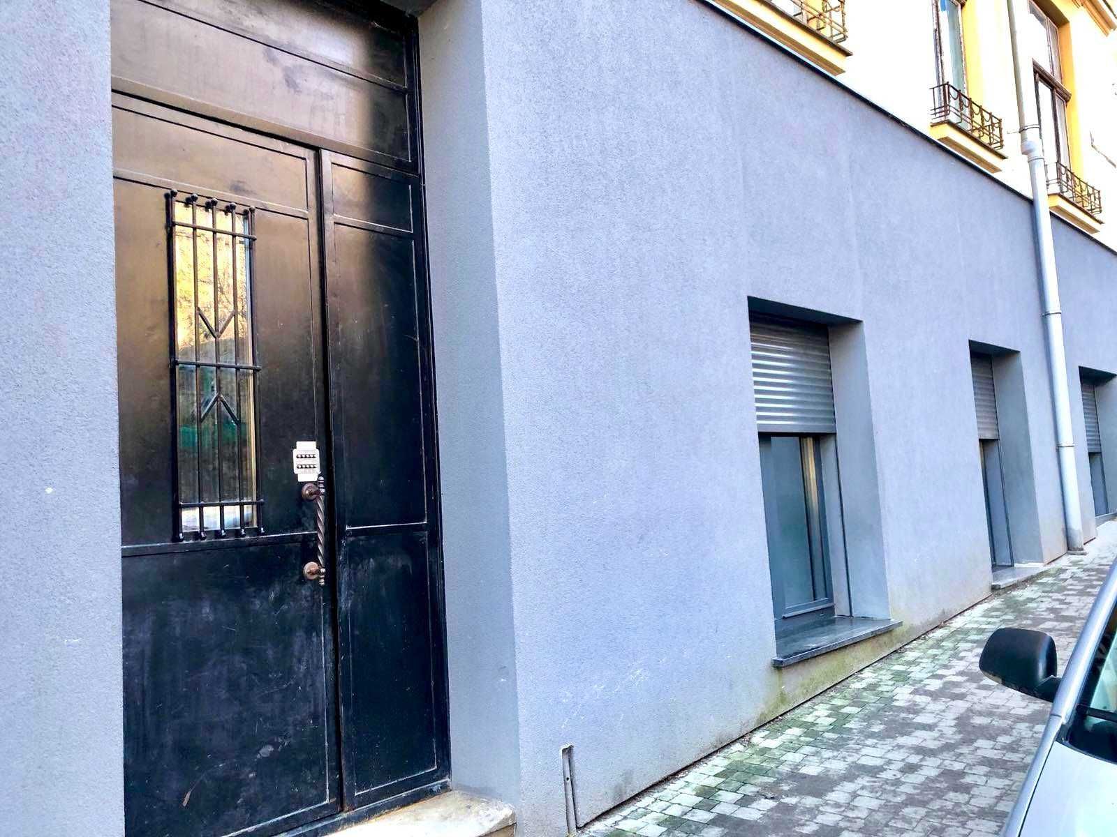 Продаж 3-кім. квартири. вул. Коцюбинського-Центр