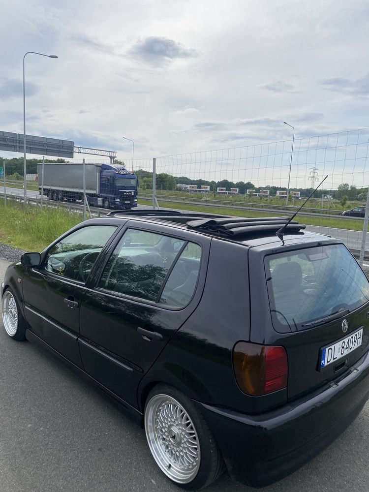 Polo unikalna jednostka (Otwieranie dachu)