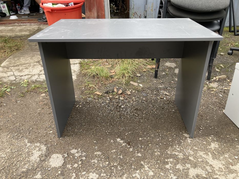 Стіл письмовий офісний