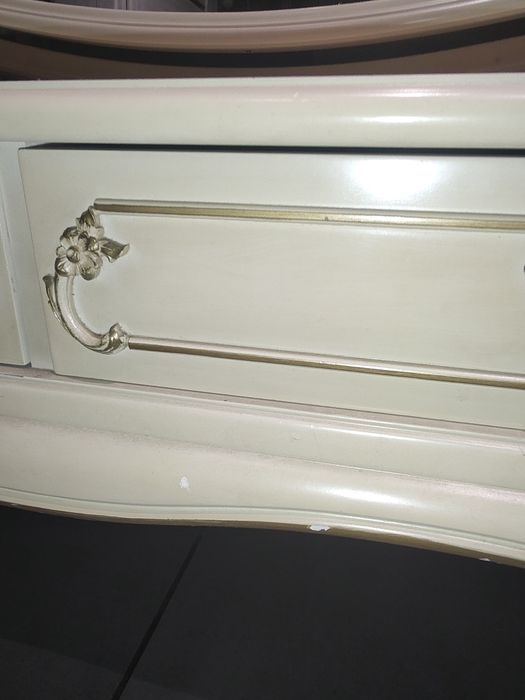 ,Witryna ,Toaletka ,Ludwik