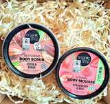 Zestaw prezentowy dla niej - Peeling i mus do ciała Organic Shop