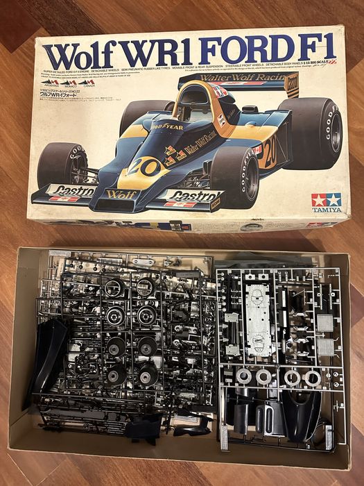 Vendo Kit Tamiya escala 1:12 WOLF