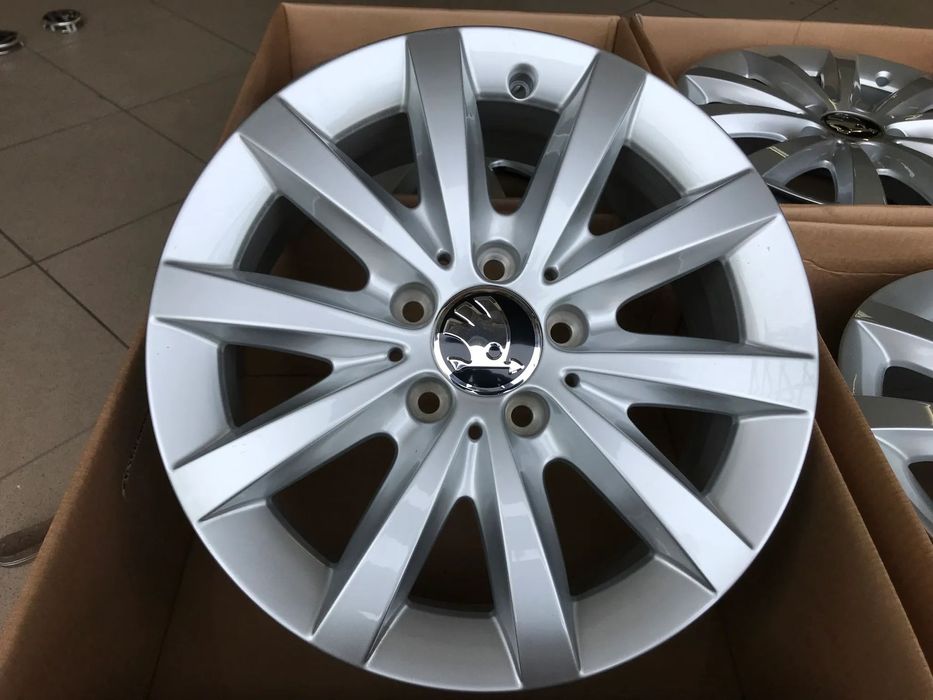 Nowe Felgi Skoda Octavia II III SuperB 16 5x112 6,5x16 ET49