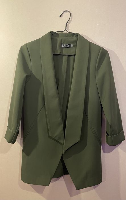 Брючний костюм жіночий