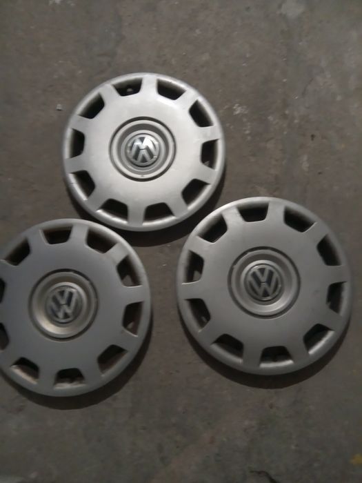 Trzy kołpaki z Ww passat b5