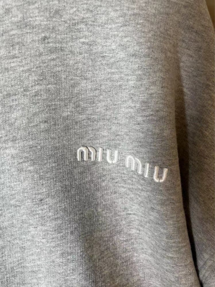 Miu miu кофта 38 розмір