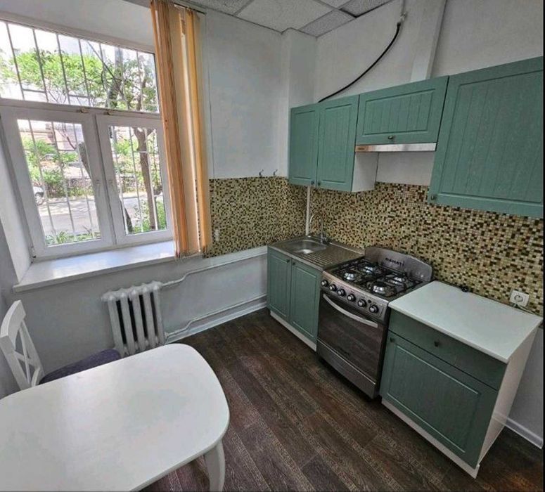 Здам 3-к. квартиру.Поділ. Волоська, 24. Метро Контрактова площа-5хв.