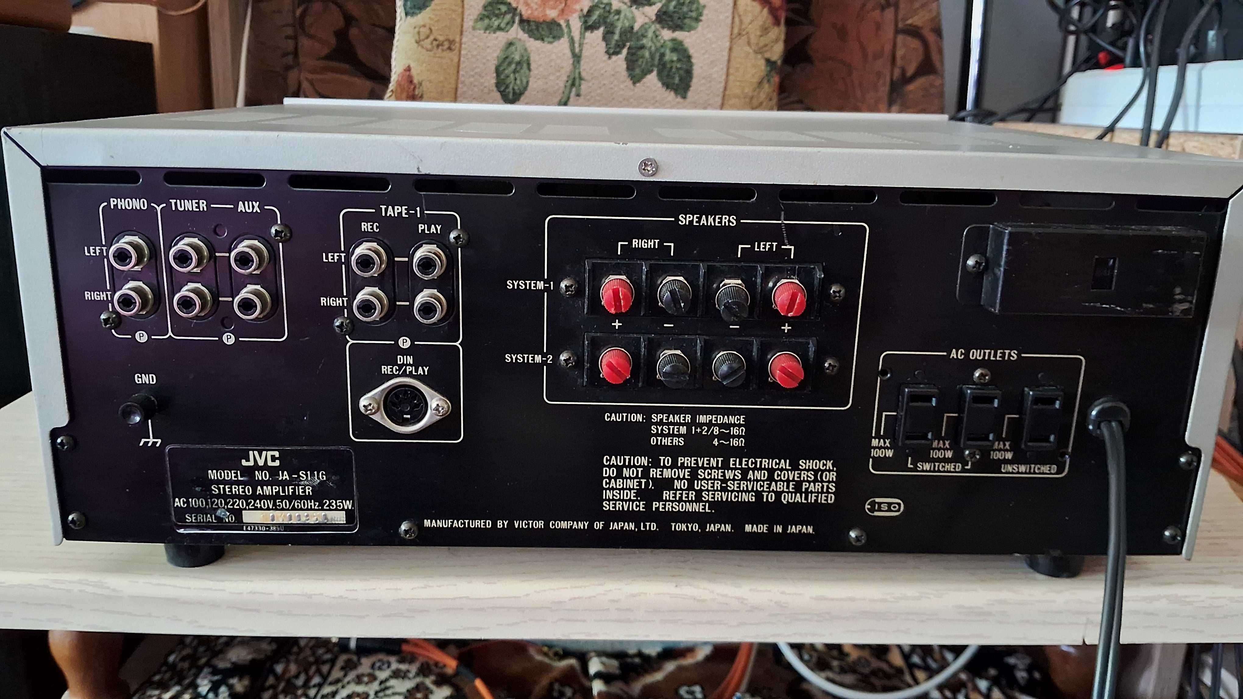 підсилювач JVC JA-S 11 Integrated amplifier 4 Oм: 2x 50Вт Made Japan