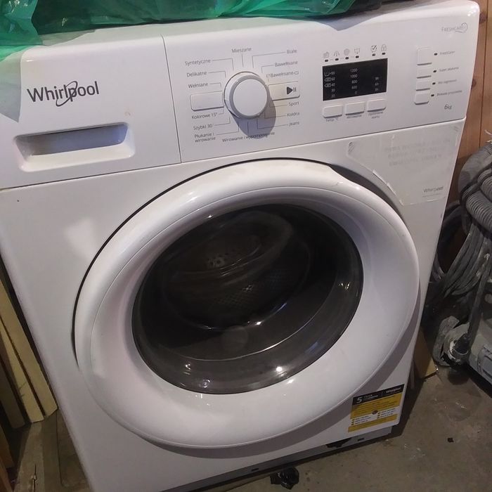 Pralka Whirpool 6 kg uszkodzona pompka