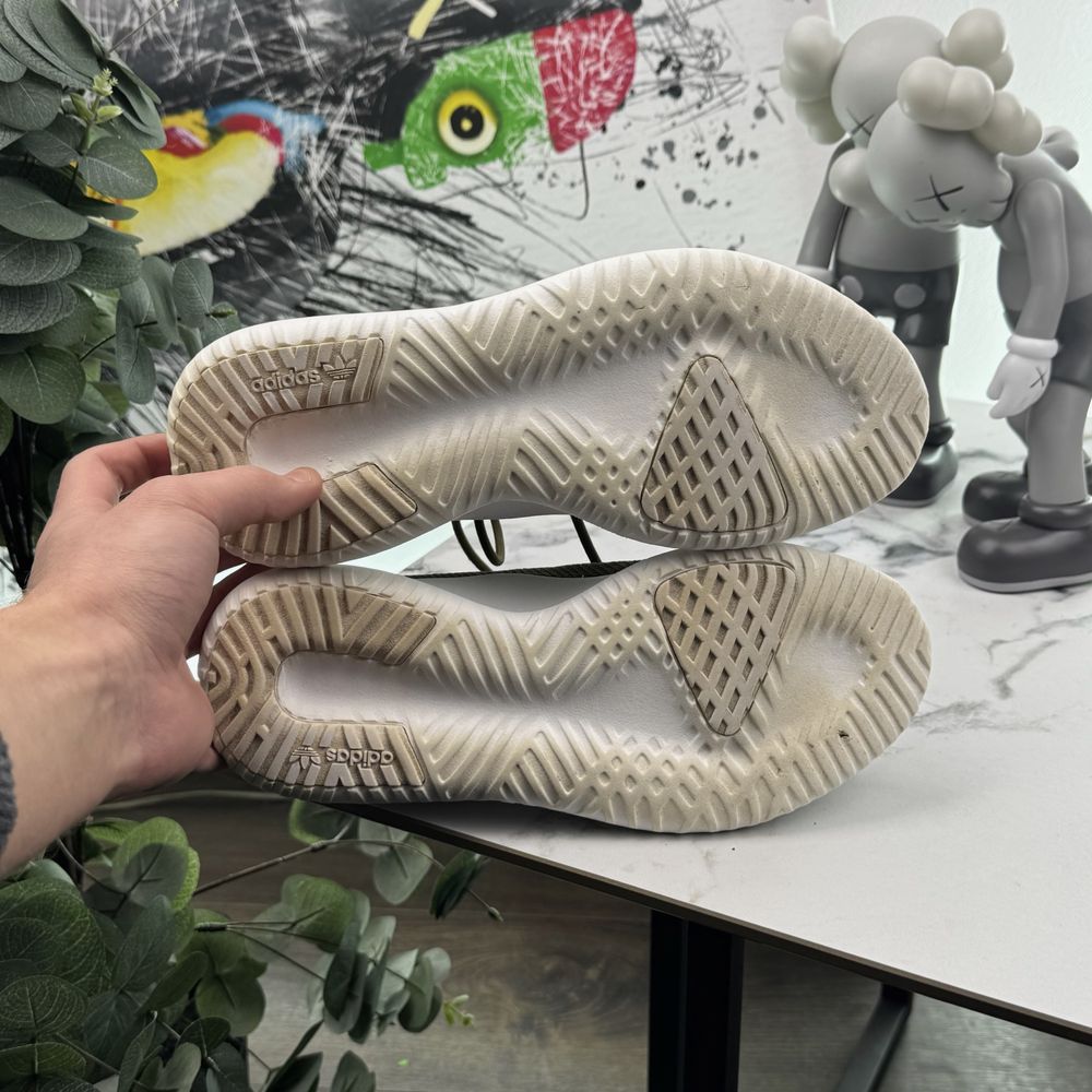 Кросівки Adidas Tubular 39 розмір 2866