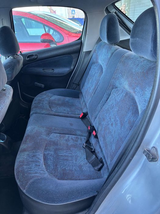 Peugeot 206 1.1 gasolina
