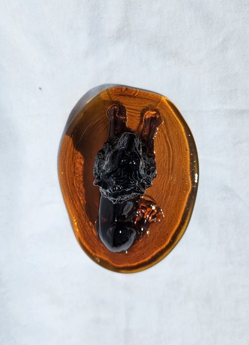 Przycisk do papieru lew ZąbkowicePrzycisk do papieru w kształcie lwa.