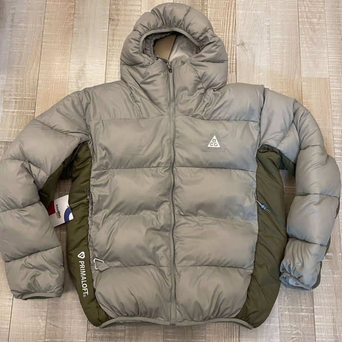 Курточка найк ASG