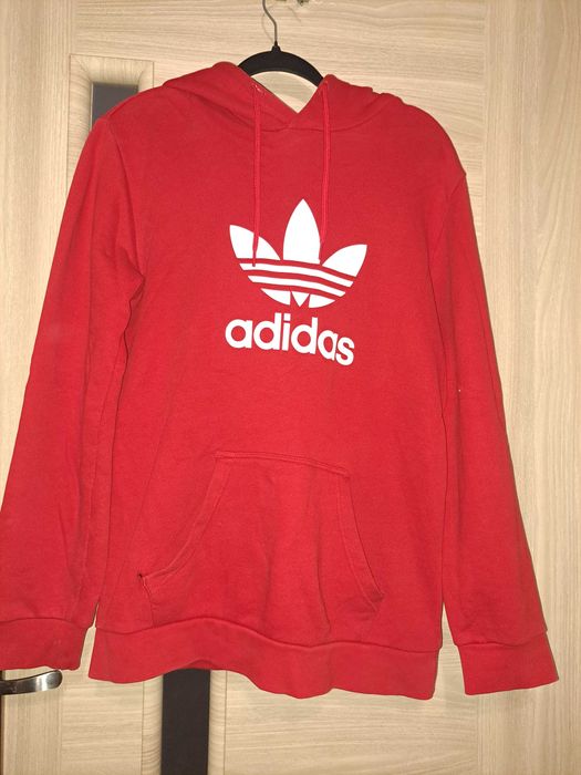 Bluza młodzieżowa Adidas.