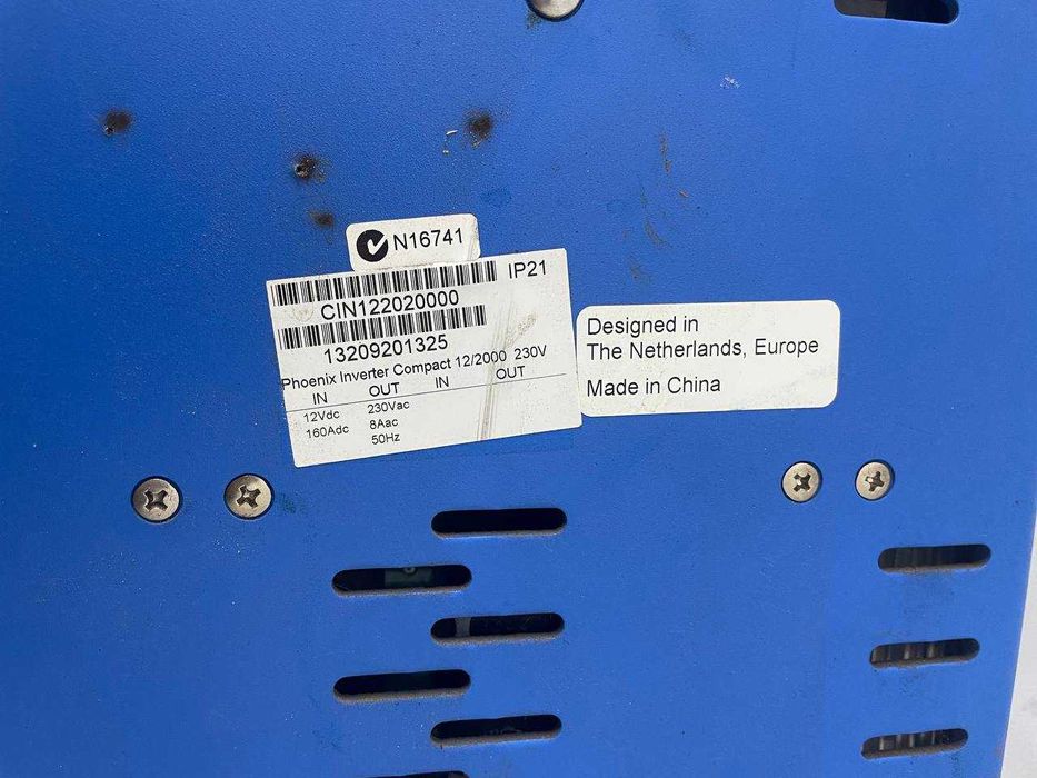 Інвертор + Гелевий акуммулятор Victron Energy Phoenix Inverter 12/2000