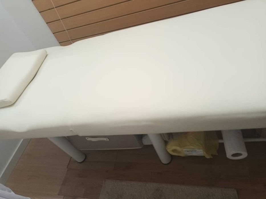 **Marquesa de Atendimento/Massagem - Ótimo Estado**