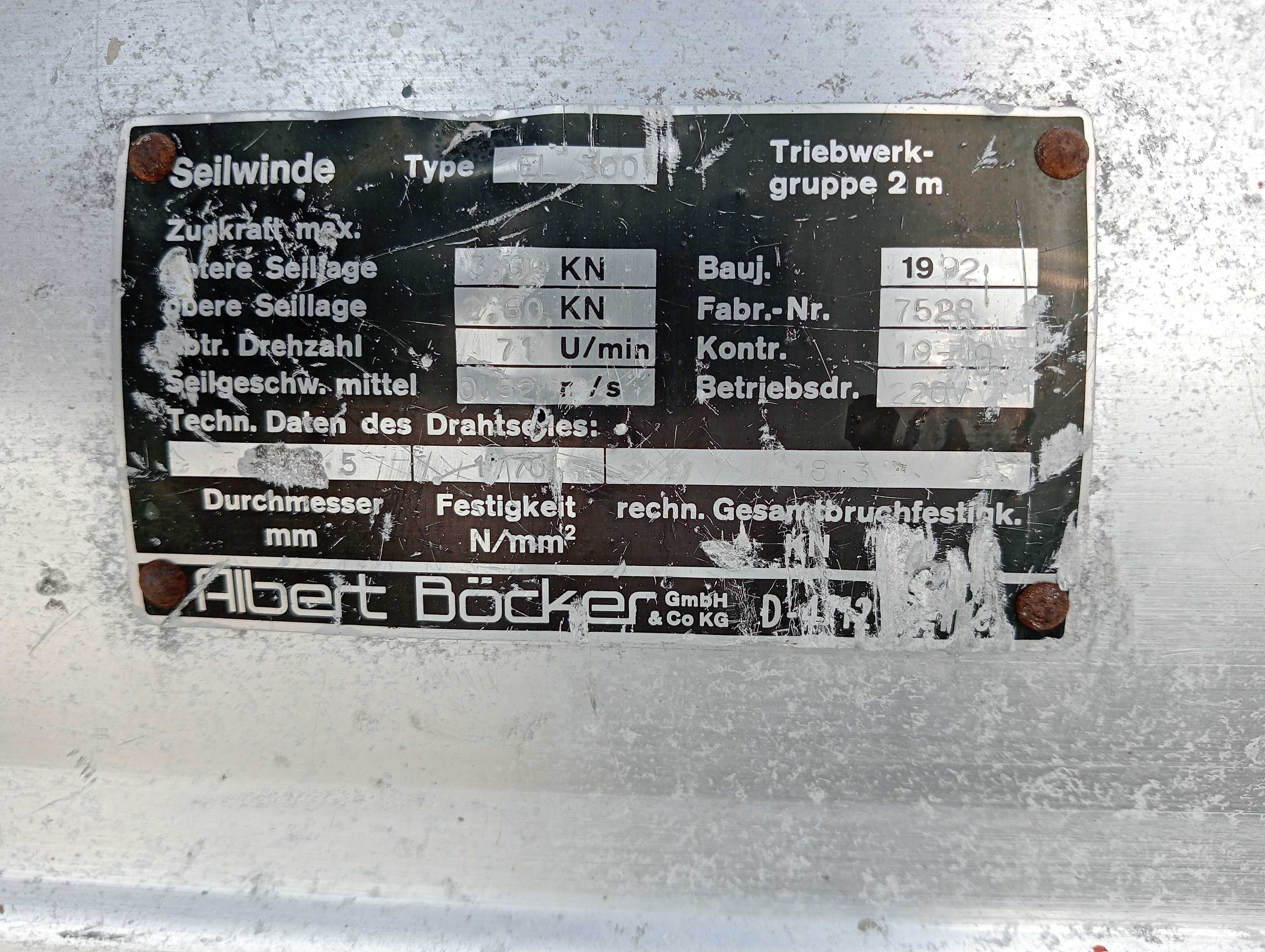Winda drabina dekarska Bocker 12-22m wciągarka dachowa nr118 GEDA