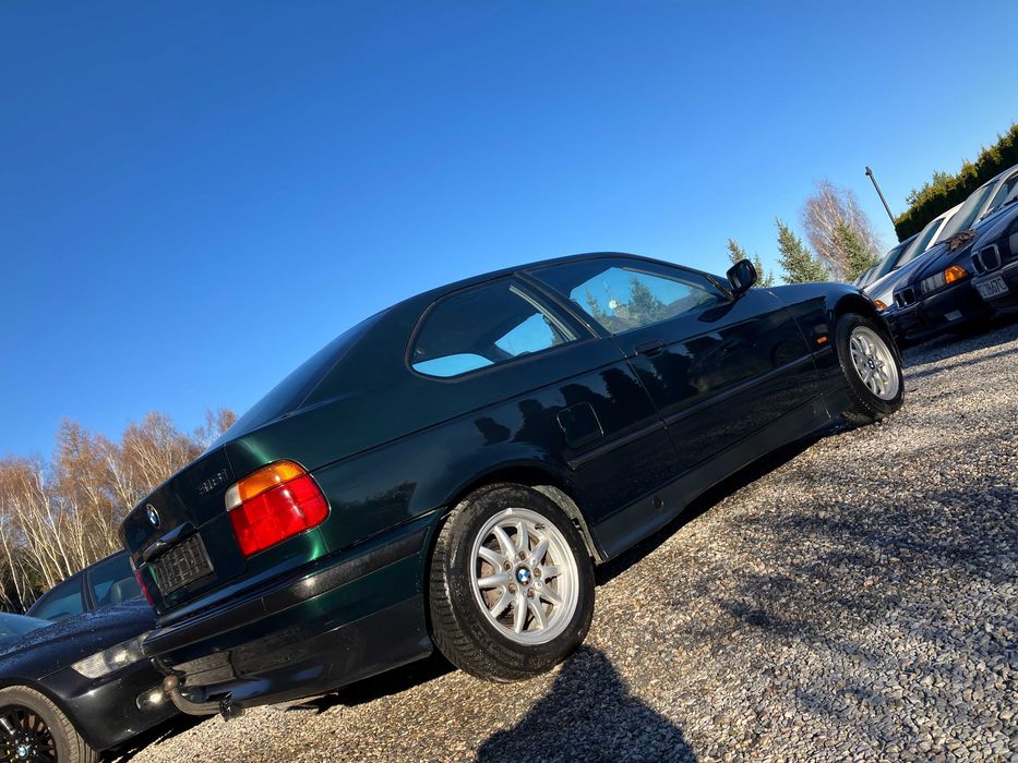 BMW 316 Farngrün Metallic Klimatyzacja ASC 4 x Air Bag Roleta 152096km