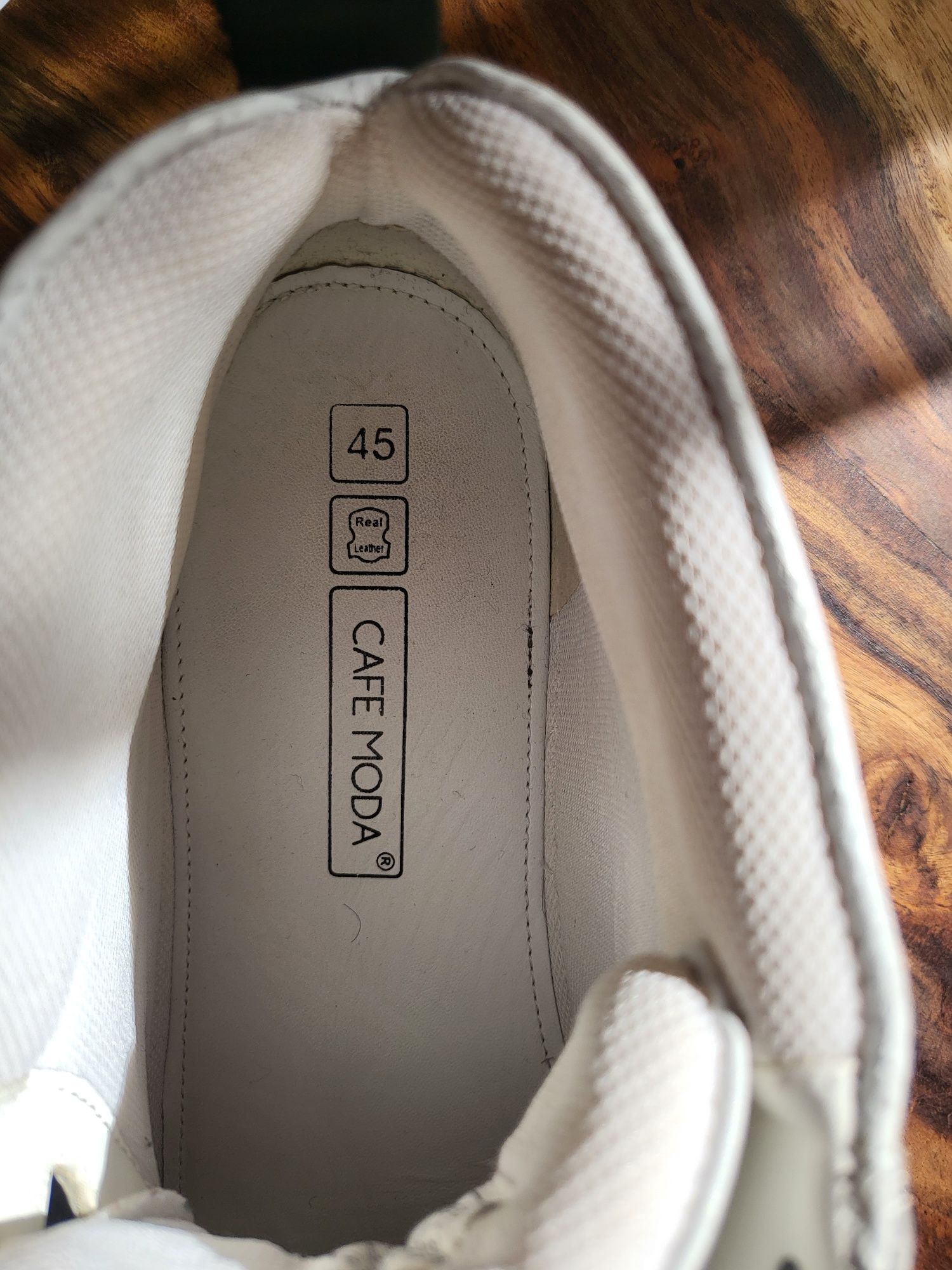 Buty, sneakersy rozmiar 45 Cafe Moda