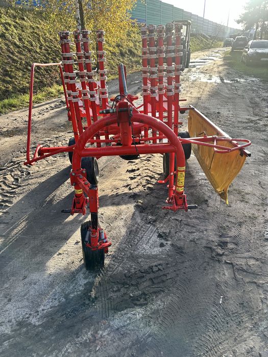 Zgrabiarka Pottinger Top 380N 3,8m