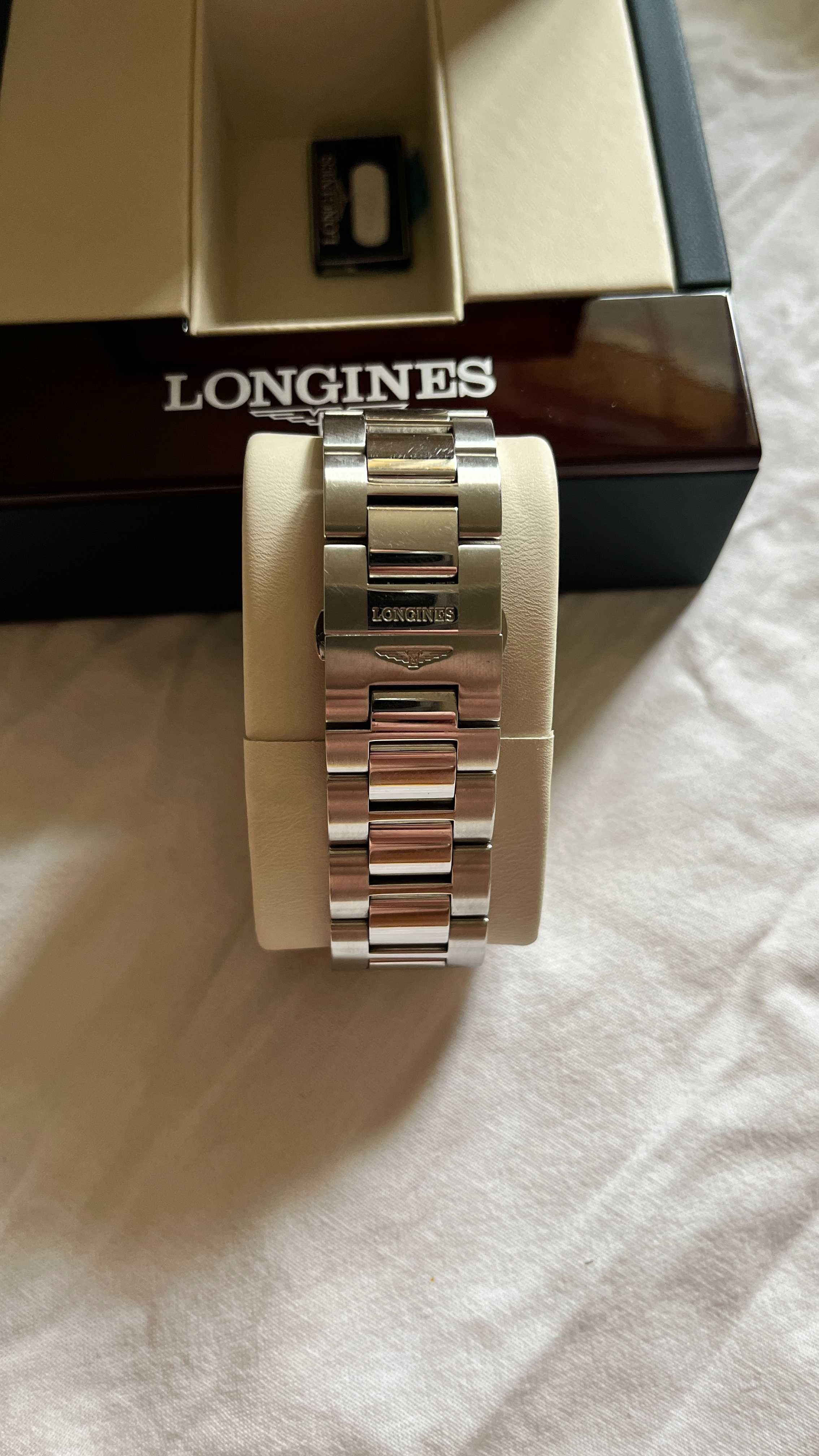 Годинник Longines Conquest L3.760.4.96.6 + ремінь ручної роботи