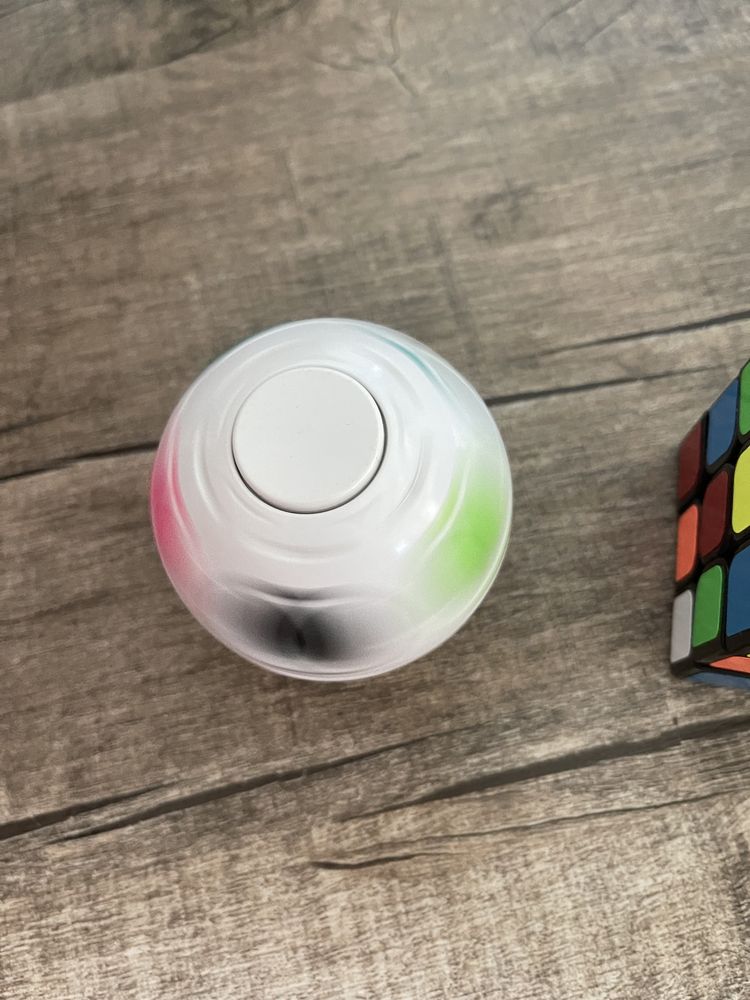 Кубик рубик шар мяч