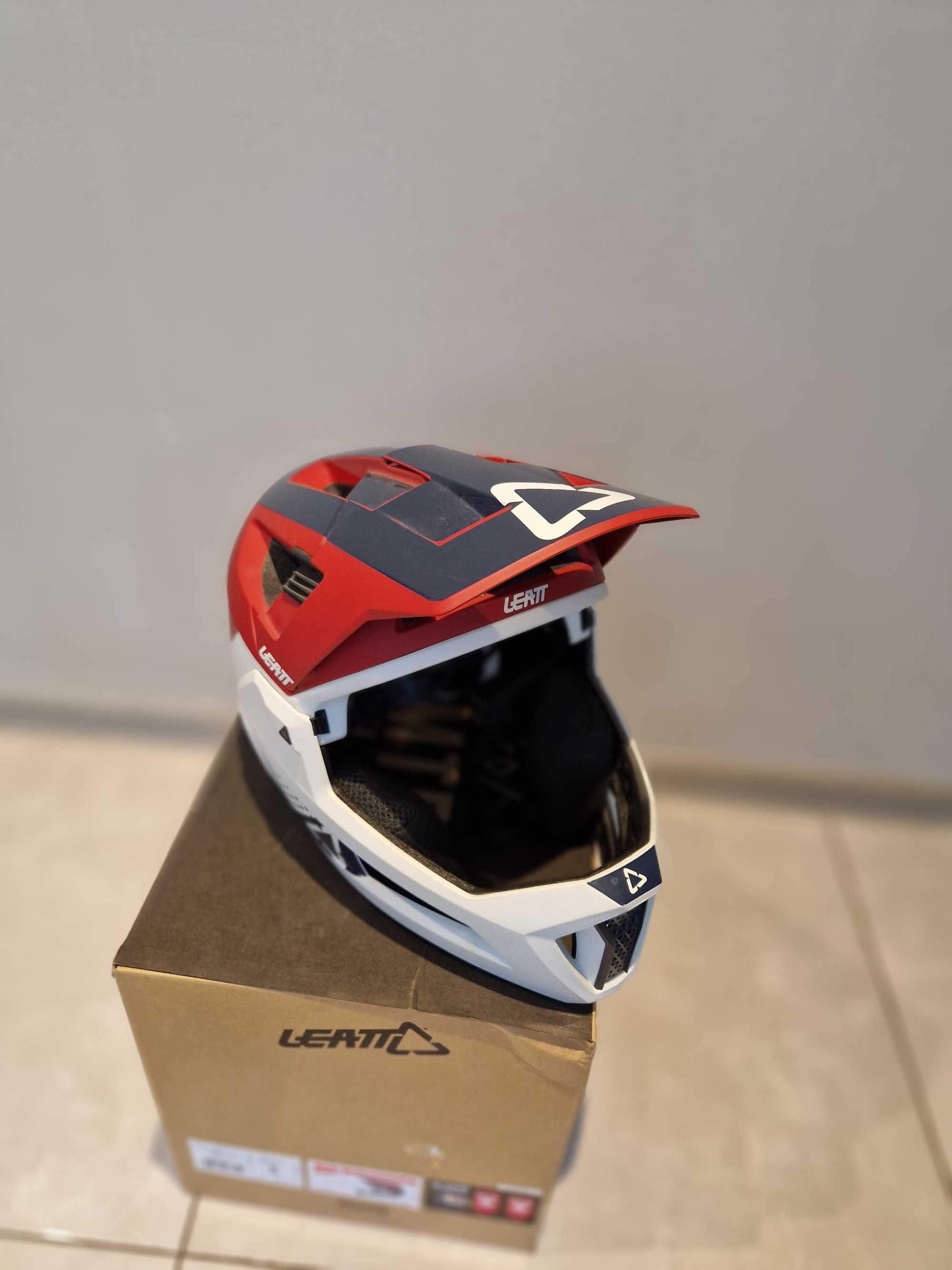 Kask Leatt 4.0 Enduro,rowerowy odpinana szczeka rozm.S
