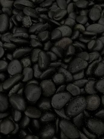 Czarny Otoczak Polerowany - Czarny Kamień Akwarium Imperium Kamienia