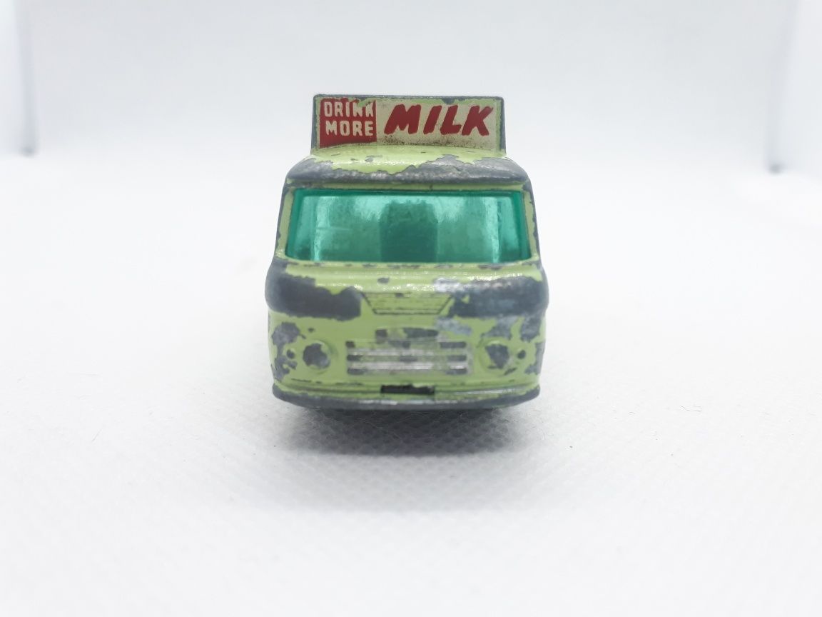 Commer Bottle Float no. 21 Lesney Matchbox