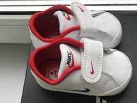 Кроссовки Nike детские