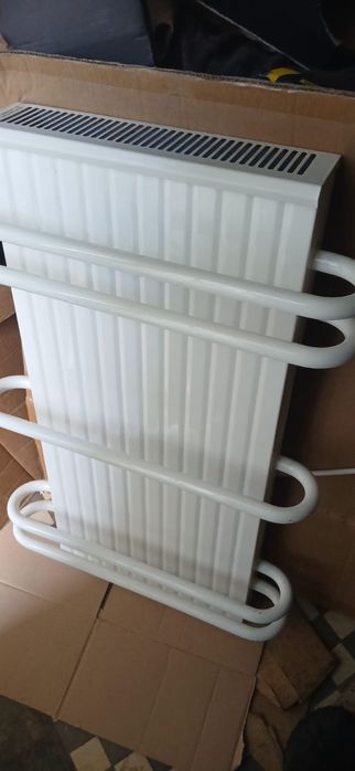 oszczedny grzejnik lazienkowy WIBO moc 1250w nowy6tyś.zl. drabinka