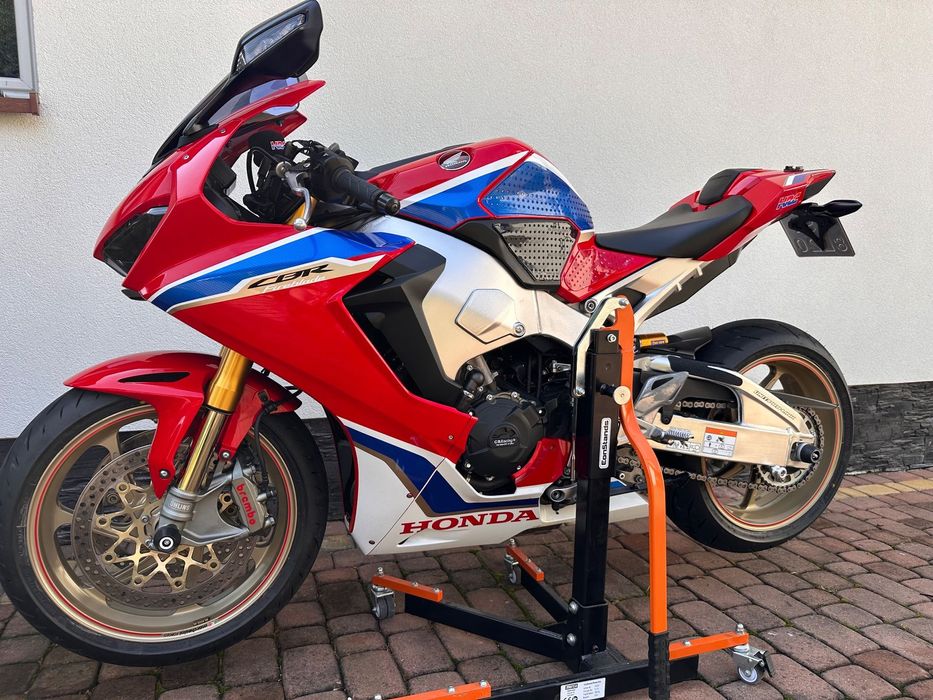 Honda CBR Honda CBR 1000rr SP2