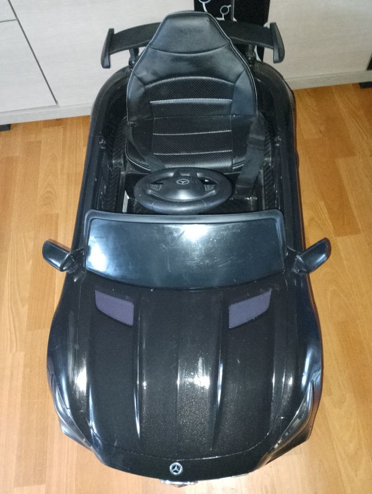 Auto  Mercedes+pilot